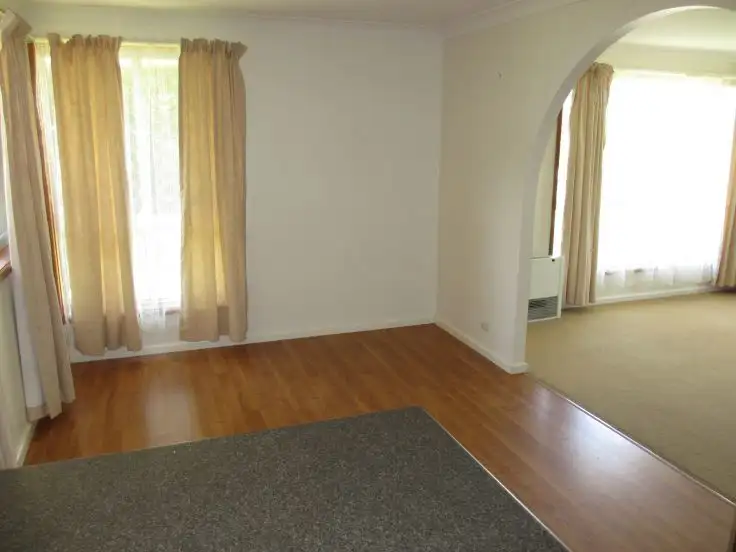 Seventh view of Homely house listing, 4 Crest, Armidale NSW 2350