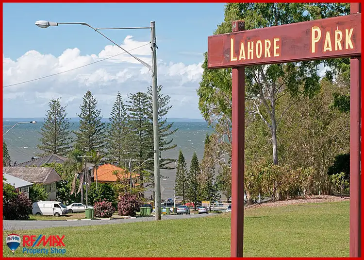 Main view of Homely townhouse listing, 4/31 King Street, Woody Point QLD 4019