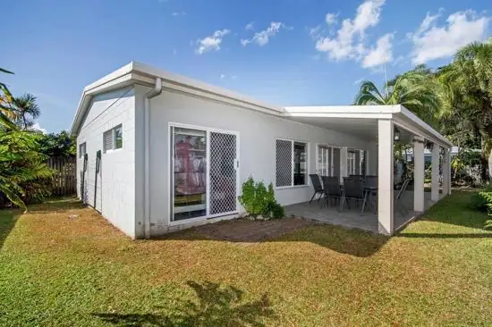 8 Speculation Street, Smithfield QLD 4878