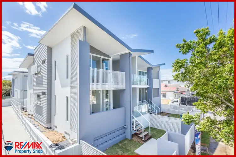 Second view of Homely unit listing, 8/30 Second Avenue, Sandgate QLD 4017