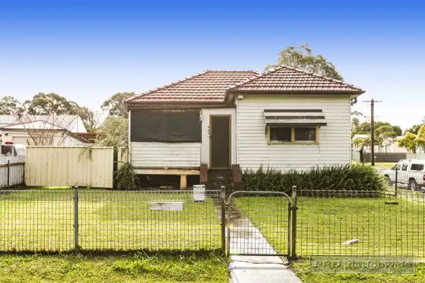 465 Main Road, Glendale NSW 2285