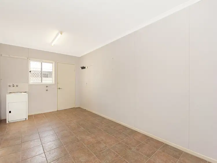 Seventh view of Homely villa listing, 8/143 Northcote Street, Brighton QLD 4017