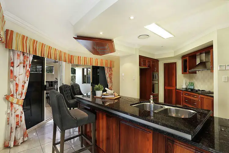 Sixth view of Homely house listing, 7 Pinnacle Place, Eight Mile Plains QLD 4113