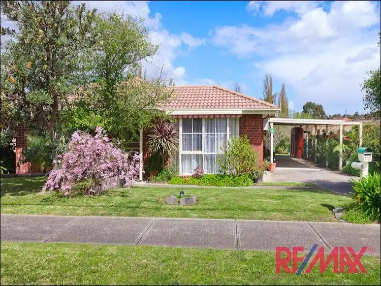 136 Warana Drive, Hampton Park VIC 3976