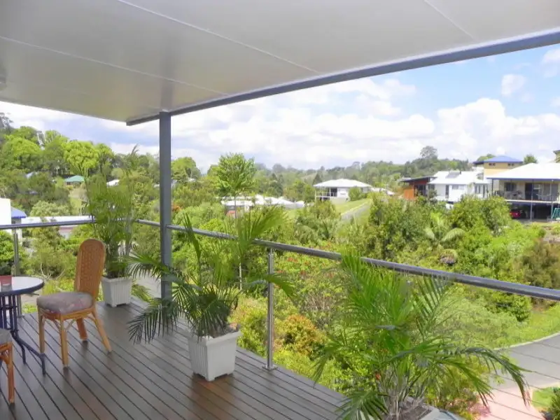 Main view of Homely townhouse listing, 2/8 Willaroo Way, Maleny QLD 4552