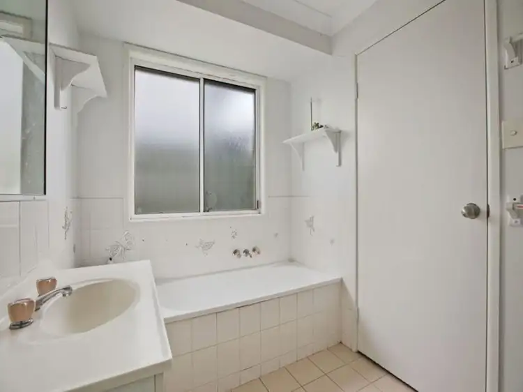 Fifth view of Homely house listing, 18 Manning Court, Morayfield QLD 4506