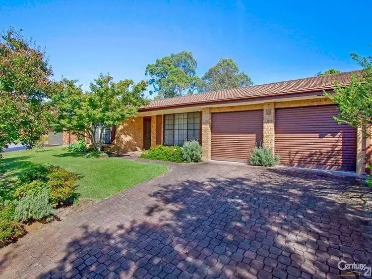 6 Chisholm Crescent, Blaxland NSW 2774