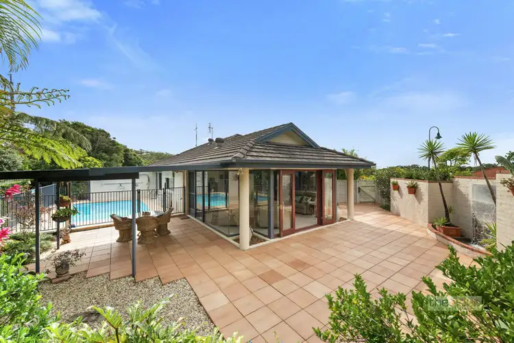 1 Crystal Drive, Sapphire Beach NSW 2450