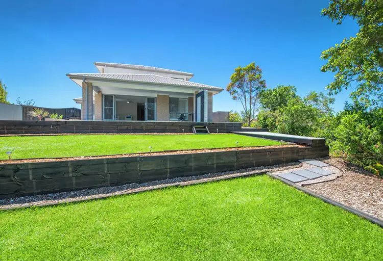 1 Melrose Place, Korora NSW 2450