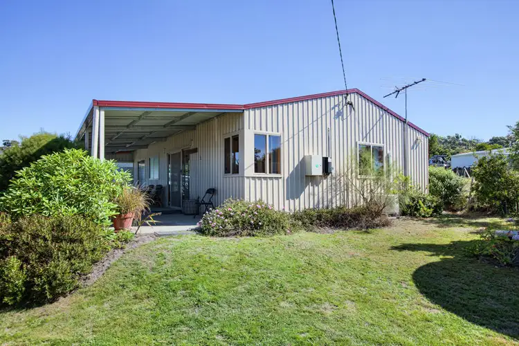 7 Cliffords Road, Saltwater River TAS 7186