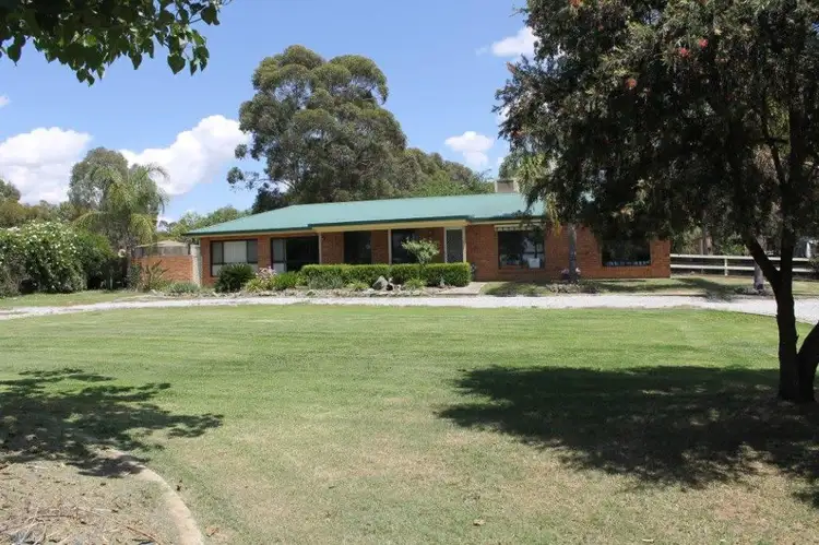 19 Pages Lane, Kingswood NSW 2340