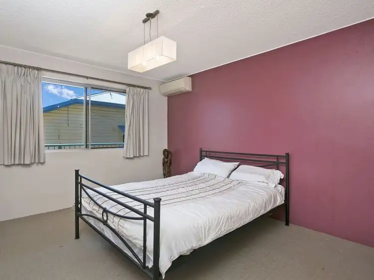 Fifth view of Homely apartment listing, 2/15 Charlotte Street, Wynnum QLD 4178