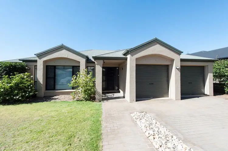 7 Jake Court, Middle Ridge QLD 4350