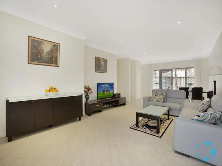 Second view of Homely villa listing, 3/147 Princes St, Putney NSW 2112