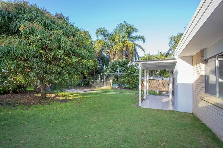 Fifth view of Homely house listing, 5 Azalea Avenue, Hollywell QLD 4216