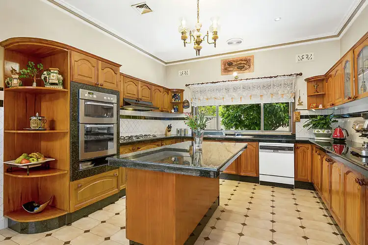 Second view of Homely house listing, 18 Nyanda Close, Keilor Downs VIC 3038