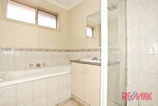 Sixth view of Homely house listing, 11 Linmac Court, Hampton Park VIC 3976