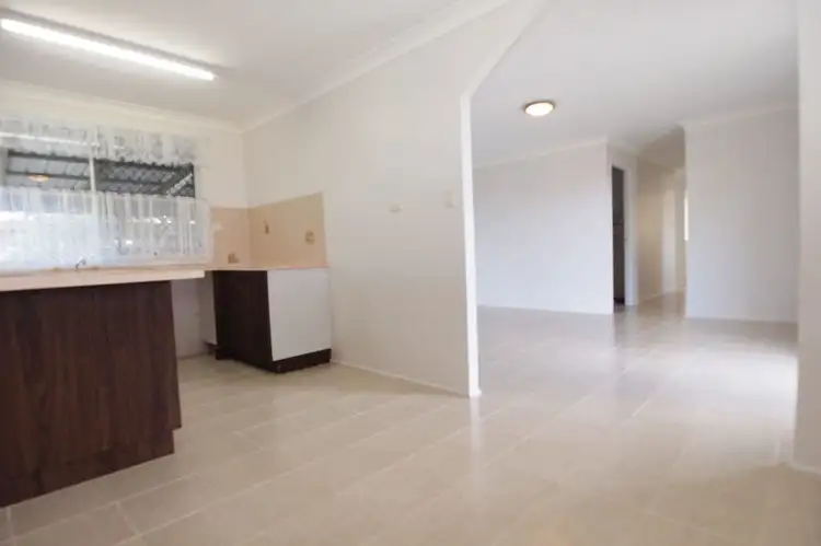 Fifth view of Homely house listing, 2 Minguin Street, Scarness QLD 4655