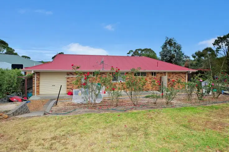 Sixth view of Homely house listing, 16 Erin Court, Armidale NSW 2350