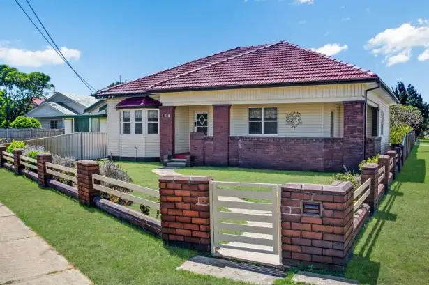 158 Fullerton Street, Stockton NSW 2295