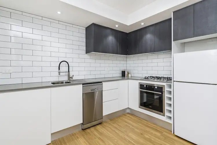 Second view of Homely house listing, 5/15 Corlette Street, Cooks Hill NSW 2300