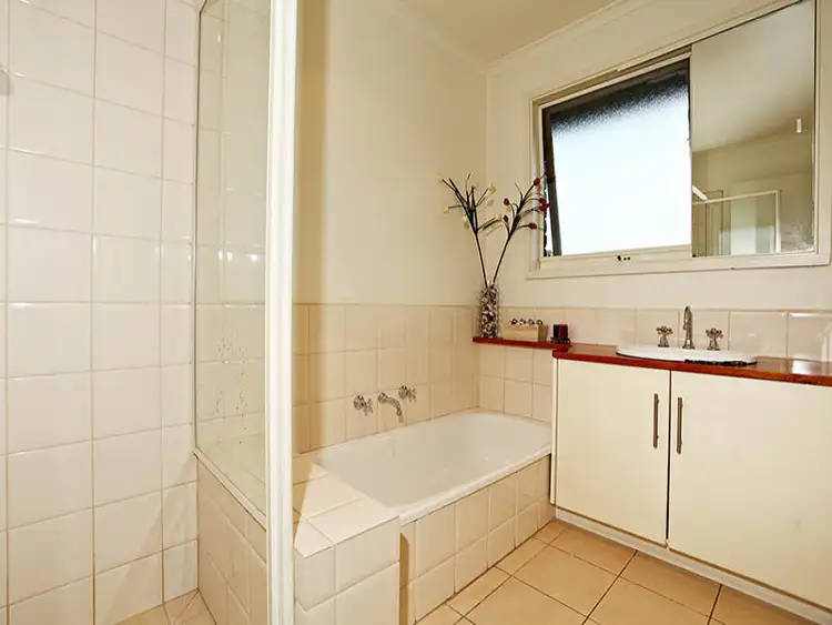 Seventh view of Homely house listing, 7 Marra Court, Endeavour Hills VIC 3802