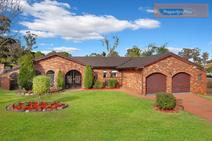 13 Frampton Avenue, St Clair NSW 2759