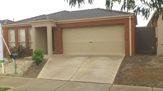 Fifth view of Homely house listing, 10 Taronga Road, Truganina VIC 3029