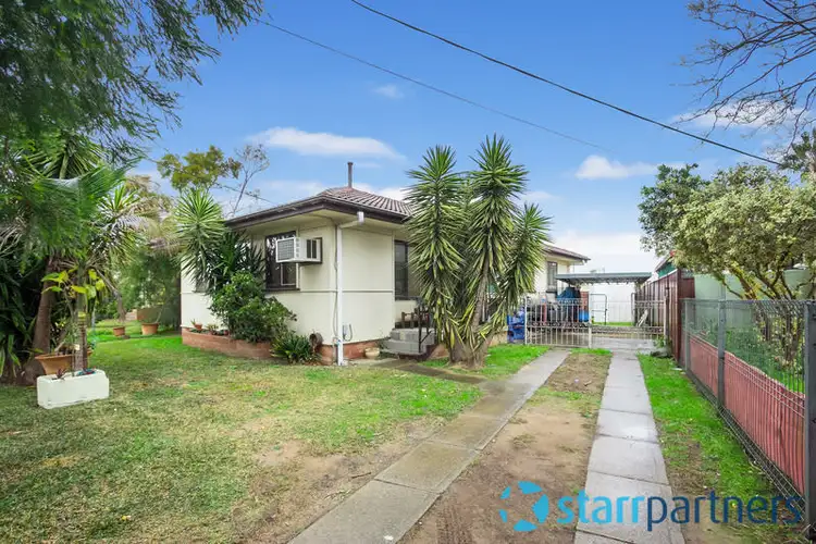 24 Gasmata Crescent, Whalan NSW 2770