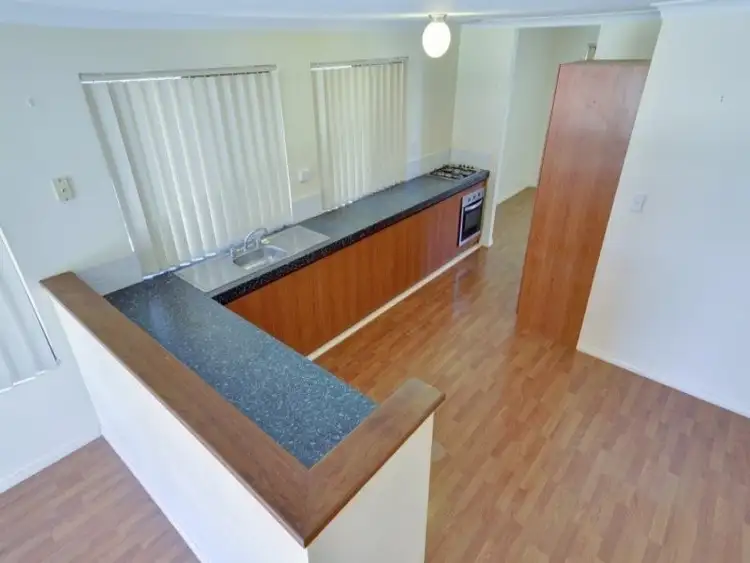 Sixth view of Homely house listing, 6 Gardneri Way, Banksia Grove WA 6031