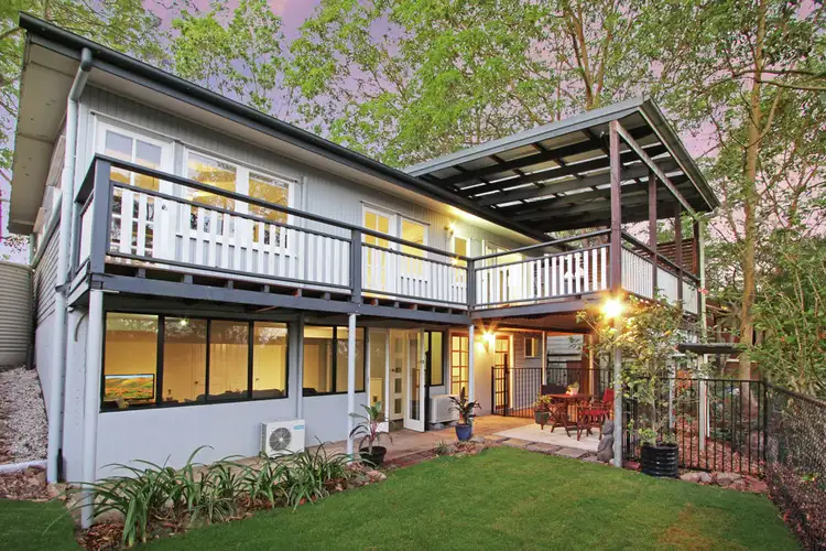 34 Caesar Road, Ferny Hills QLD 4055