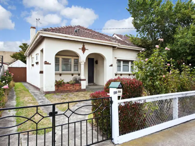 110 Melville rd, Pascoe Vale South VIC 3044