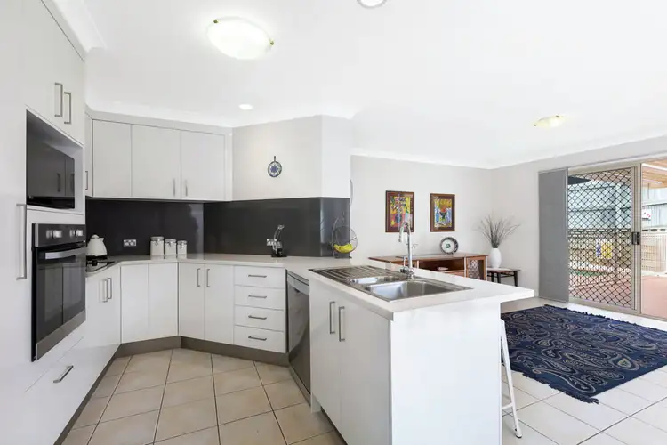 Sixth view of Homely house listing, 16 Clearmount Crescent, Carindale QLD 4152