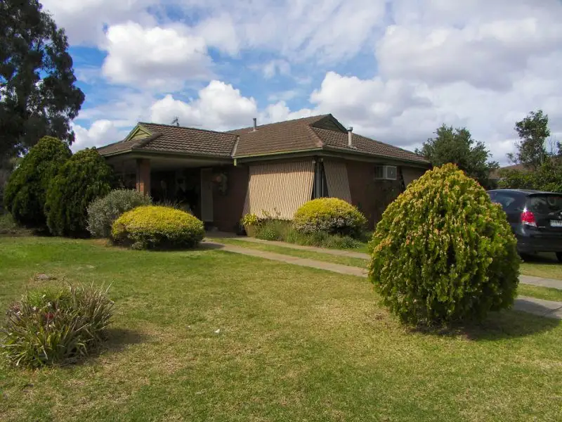 Main view of Homely house listing, 6 Banksia Place, Melton West VIC 3337