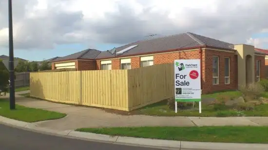 Second view of Homely house listing, 28 Toritta Way, Truganina VIC 3029