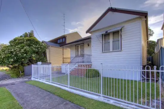 3a Date St, Adamstown NSW 2289