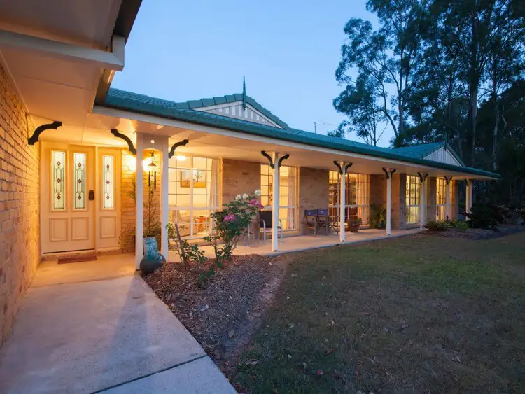 16 Gleneagles Crescent, Albany Creek QLD 4035