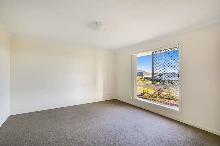 Third view of Homely house listing, 3 Westview Drive, Mount Kynoch QLD 4350