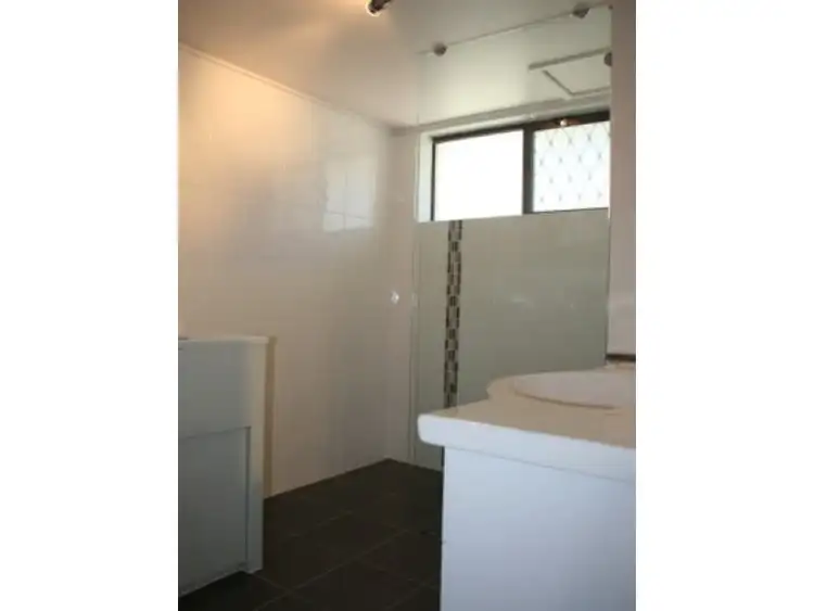 Seventh view of Homely unit listing, 9/115-117 Frank Street, Labrador QLD 4215