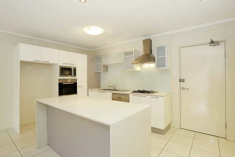 Main view of Homely apartment listing, 8/34 SANDERS STREET, Upper Mount Gravatt QLD 4122