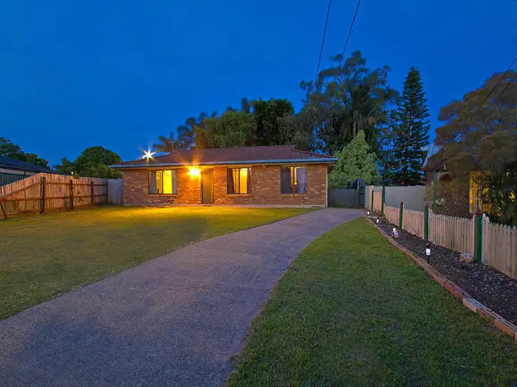 25 Serissa st, Crestmead QLD 4132
