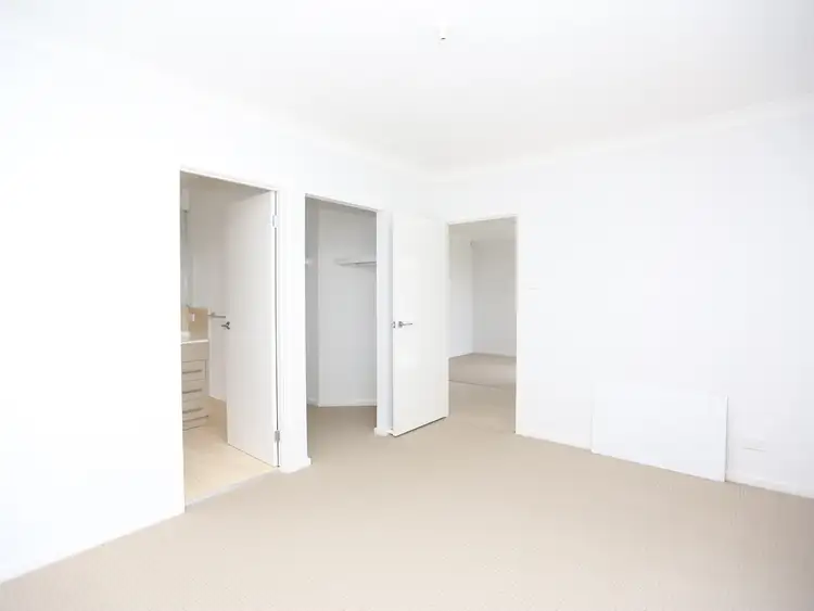 Sixth view of Homely house listing, 5 Floribunda Way, Mount Annan NSW 2567