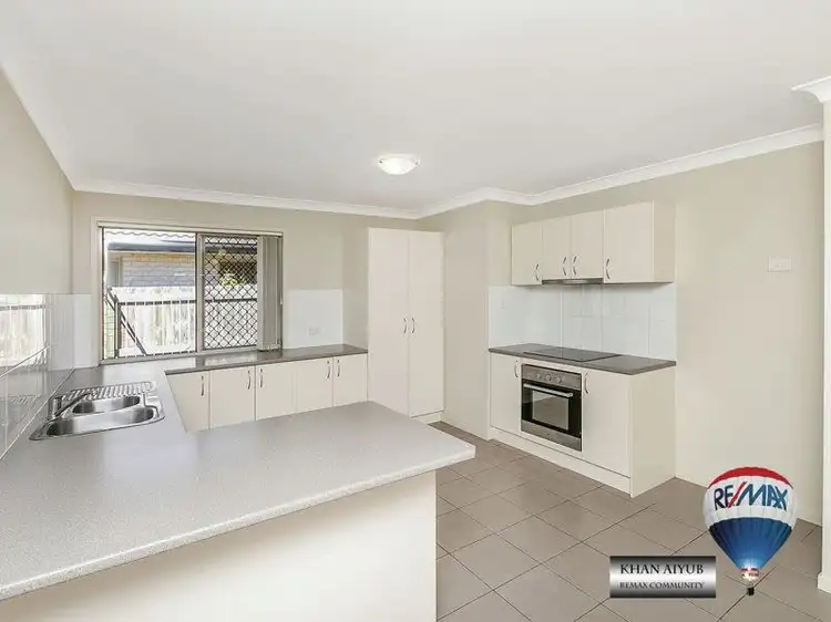 Second view of Homely house listing, 6 Serenity Court, Crestmead QLD 4132