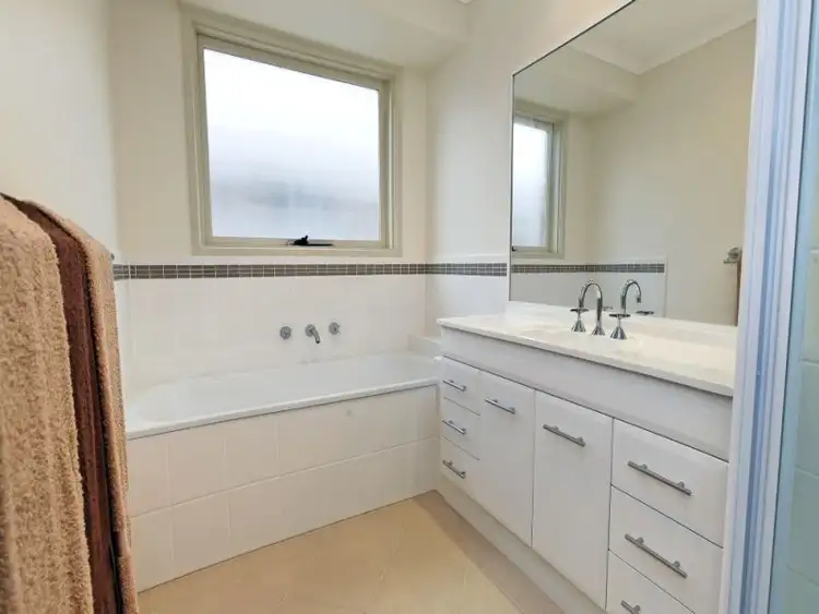 Sixth view of Homely house listing, 75 Warana Drive, Hampton Park VIC 3976