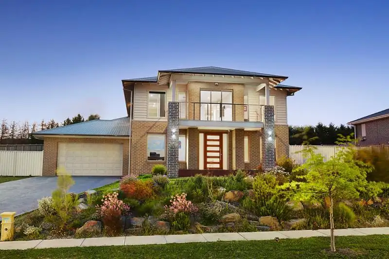 Main view of Homely house listing, 2 Bellavista Court, Narre Warren North VIC 3804