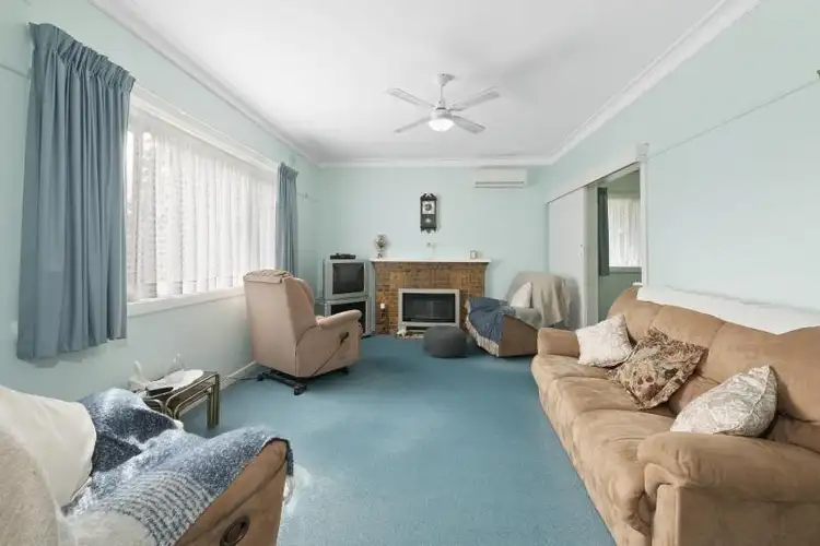 Second view of Homely house listing, 19 Linden Avenue, Wendouree VIC 3355