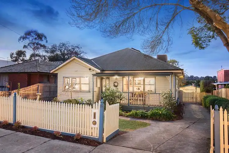 19 Mitchell Street, Blackburn North VIC 3130