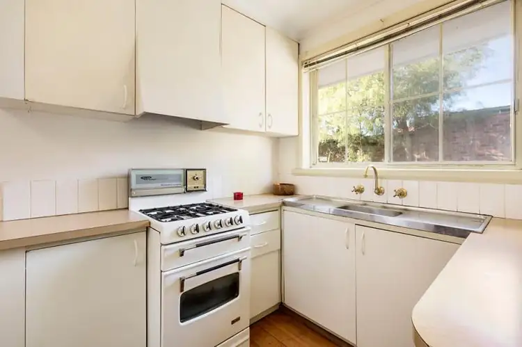 Fourth view of Homely unit listing, 4/27A Laburnum Street, Blackburn VIC 3130
