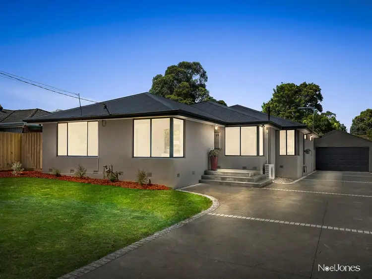 15 Thomas Street, Croydon South VIC 3136