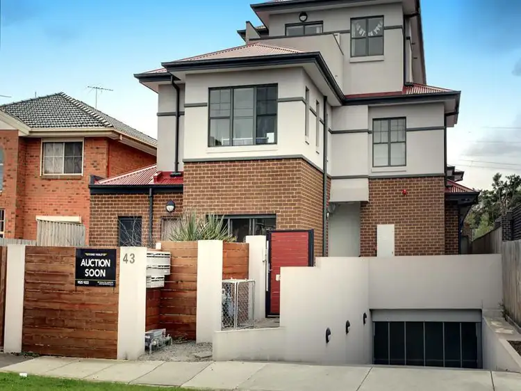 1/43 Rosstown Road, Carnegie VIC 3163